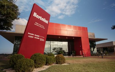 Grupo Bertolini realiza mutirões semanais de contratação em Colatina