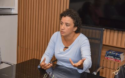 Erica Neves ressalta a importância do PL que altera Estatuto da Advocacia para coibir e punir assédio moral e sexual contra advogadas