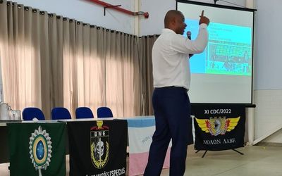 Secretário-chefe ministra aula inaugural do Curso de Distúrbios Civis do BME