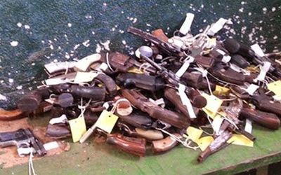Polícias, Exército e Tribunal de Justiça recolhem e destroem mais de mil armas que estavam nos Fóruns Criminais do Espírito Santo