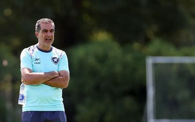 Postura e estilo covarde de jogo são chaves para Botafogo demitir Renato Paiva
