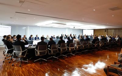 CBF vai discutir redução de rebaixamentos e acessos do Brasileirão e cria ‘playoffs’ entre os times que finalizarem a Segundona entre a 3ª e 6ª colocações