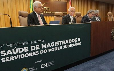 Saúde de magistrados e servidores: assédio moral pode ser gatilho para doenças, diz ministro do TST