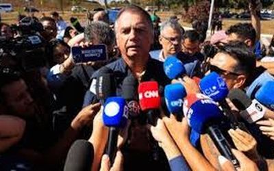Bolsonaro se diz humilhado e vítima de perseguição após ação da Polícia Federal