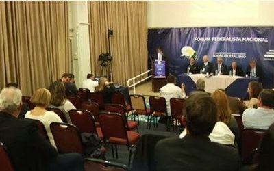 Evento discute ações do Estado brasileiro na pandemia e erros na gestão da crise