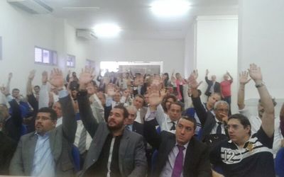 Governo não apresenta proposta concreta e delegados mantêm manifestações por melhoria salarial