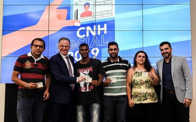 Governo entrega CNH Social para 500 condutores e cobra maior responsabilidade no trânsito