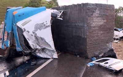 Detran apresenta plano para monitorar transporte de rochas ornamentais em estradas capixabas