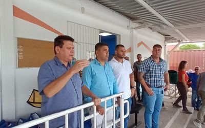 Prefeito presta homenagem aos trabalhadores da limpeza de Cariacica pelo 2º ano consecutivo