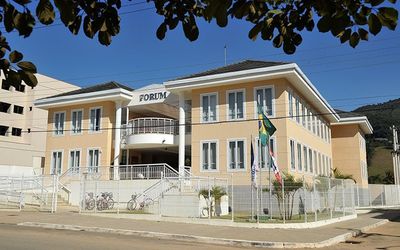 Tribunal de Justiça estuda unificar 31 Comarcas no Espírito Santo e OAB promete reagir