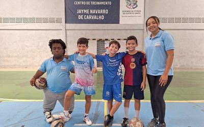 Sesport abre 80 vagas para aulas gratuitas de futsal do projeto Campeões do Futuro