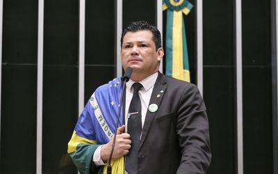 Governo Lula descumpre decisão do STF e paga emendas de R$ 490 mil a ONGs ligadas a parentes de assessores de Gilvan da Federal