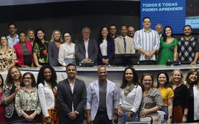 Secretária de Educação de Vitória presta contas na Câmara de Vereadores