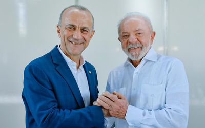 Helder Salomão aceita chamamento de Lula e vai para o sacrífico