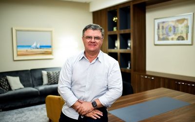 Ex-presidente da Unimed critica discussão em torno da cloroquina e diz que heparina é a droga que está ajudando a salvar vidas