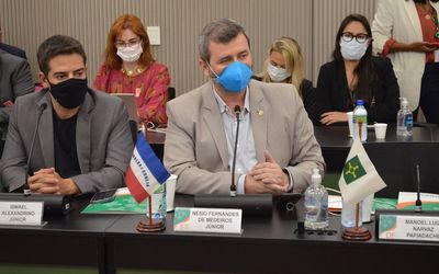 Nésio Fernandes é eleito presidente do Conselho Nacional de Secretários de Saúde