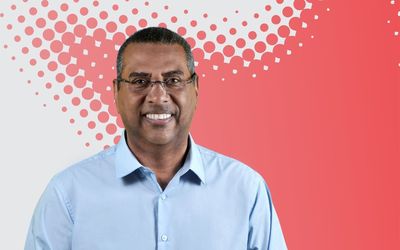 PT lança Professor Roberto Carlos como pré-candidato à Prefeitura da Serra