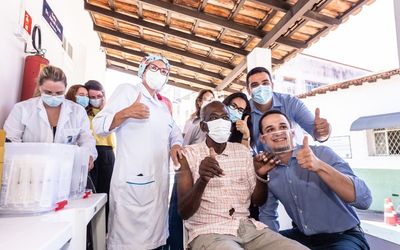 Projeto de Erick Musso prevê multa de até R$ 100 mil para quem furar fila de vacinação no Espírito Santo