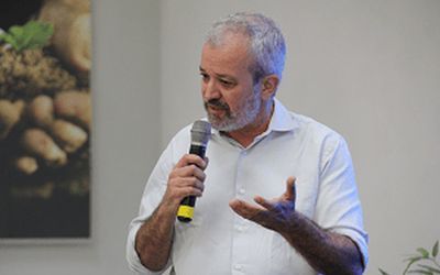 Bandes dribla taxas de juros elevadas e oferece crédito com condições de pagamento atrativas para a indústria capixaba