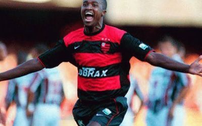 Ex-centroavante do Flamengo, São Paulo e Paris Saint-Germain, Reinaldo é o novo técnico do Rio Branco
