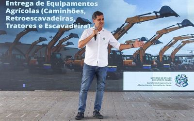 Governo do Estado entrega 52 máquinas e equipamentos para fortalecer a agricultura e melhorar estradas rurais