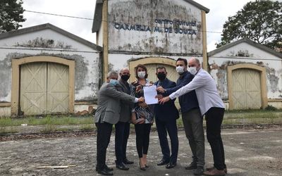 A pedido da senadora Rose de Freitas, União oficializa cessão do Centro Cultural Carmélia ao Governo do Estado