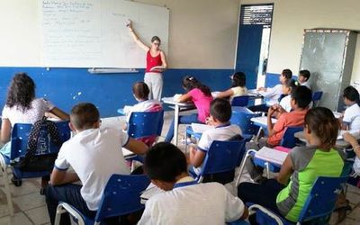 Casagrande anuncia reajuste de 12,84% no piso salarial do magistério capixaba