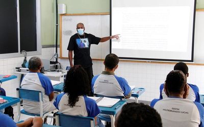 Matrículas abertas para a Educação de Jovens e Adultos para o segundo semestre de 2022 no Espírito Santo