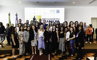 A lista das 77 empresas e instituições agraciadas com o Selo Social do governo capixaba por contribuir para ressocialização de presidiários e egressos do sistema prisional