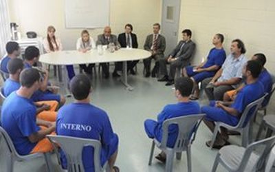 Presidiários vão poder cozinhar sua própria comida nas cadeias capixabas