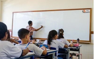 Prefeito anuncia a convocação de 100% dos aprovados no concurso da Educação da Serra