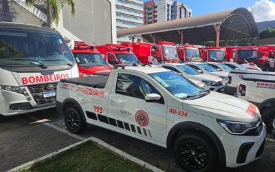 Governo entrega viaturas e equipamentos para Corpo de Bombeiros e Polícia Científica
