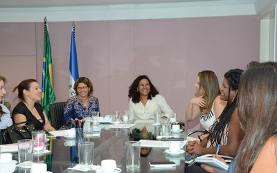 Agenda Mulher se une ao Programa Ela Pode e Google para capacitar mulheres gratuitamente no Espírito Santo