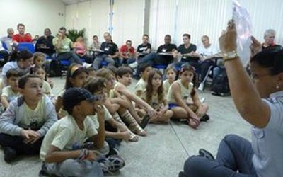 Coordenador do Proerd da Polícia Militar recebe homenagem internacional da Arcellor Mittal