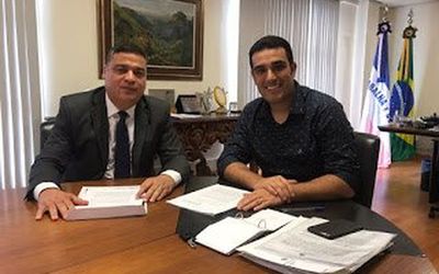 Clube dos Oficiais busca apoio do presidente da Assembleia Legislativa para retomada do diálogo com o governo e apresenta propostas de melhoria na segurança pública