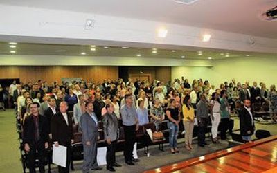 Mais de 240 policiais civis são homenageados pela Câmara Municipal de Vitória