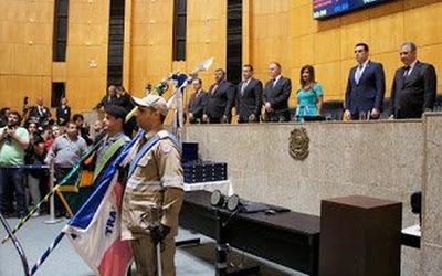 Casagrande enaltece a importância da Assembleia Legislativa e pede apoio para enfrentar as organizações criminosas e melhorar a segurança pública capixaba