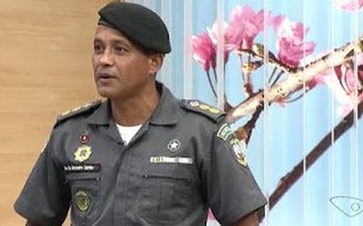 COMANDANTE DA PM DO SUL DO ESTADO DEFENDE PROTESTO REALIZADO POR FAMILIARES: "A minha panela está vazia, assim como a panela do cabo está vazia, o nosso salário está defasado"