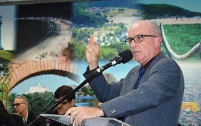 Arrogância do governador e oportunismo de militares interessados em projetos políticos alimentaram a maior crise vivida pela Polícia Militar do Espírito Santo, afirma ex-comandante Emmerich