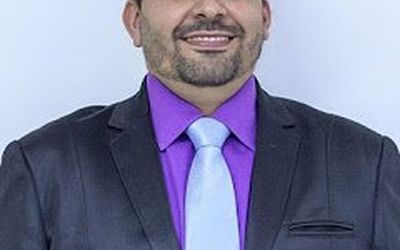 PODER PÚBLICO GASTA QUASE 60 MIL REAIS COM A VIAGEM: Presidente e vice-presidente da Câmara de Viana viajam à China para participar de Exposição de Equipamentos  Médicos
