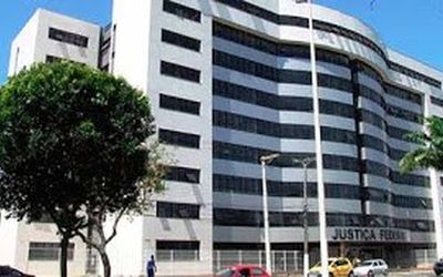 JEFFERSON FORATTINI, QUE JÁ FOI CONDENADO POR ROUBO DE CARGAS, AGORA É RÉU PELA ACUSAÇÃO DE LAVAGEM DE DINHEIRO: Policial civil é acusado de ocultar mais de 11 milhões de reais no Espírito Santo