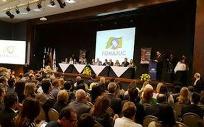 Fórum Nacional dos Juízes Criminais defende a segregação de quem comete crimes e declara apoios às Polícias Civil, Militar e Federal