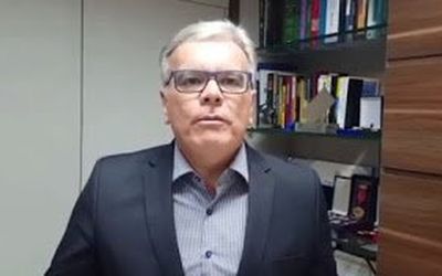 GOVERNADOR HARTUNG FICA INDIGNADO COM SECRETÁRIO E DEVE INICIAR EM BREVE MUDANÇAS NA SEGURANÇA PÚBLICA: TRE proíbe André Garcia de pisar em Fundão
