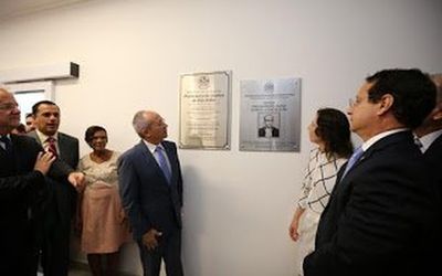Governador diz, na inauguração da nova casa do Ministério Público em Vila Velha, que o Espírito Santo vai sair mais fortalecido da crise