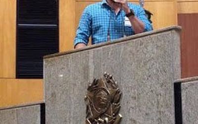 COBRAPOL ESTIMULA POLICIAIS CIVIS A DISPUTAREM ELEIÇÕES EM 2018: Sindipol/ES indica Humberto Mileip para concorrer a deputado estadual