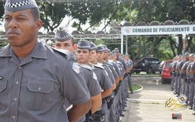 Município paulista paga até 60 reais por hora para policiais que ajudam a patrulhar as ruas da cidade nos dias de folga