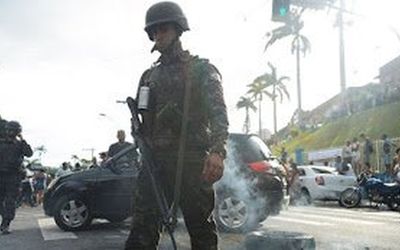 Decreto que transfere o controle da segurança pública às Forças Armadas é necessário e mostra que a Polícia Militar do Espírito Santo é subordinada à Secretaria da Segurança