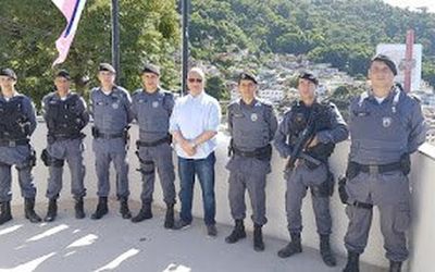 Secretário de Segurança visita comunidade da Piedade para garantir a volta do Estado na região
