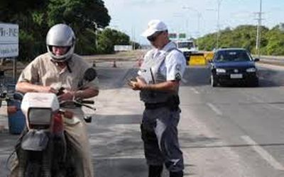 PROPOSTA É INCONSTITUCIONAL E VAI GERAR MAIS DESPESAS PARA O ESTADO: Deputados ignoram crise financeira e querem criar uma nova polícia no Espírito Santo
