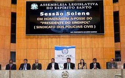 Euclério Sampaio comanda a posse da Diretoria do Sindipol na Assembleia Legislativa